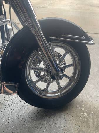 2006 Harley-Davidson, dovoz USA — foto 9 z 10