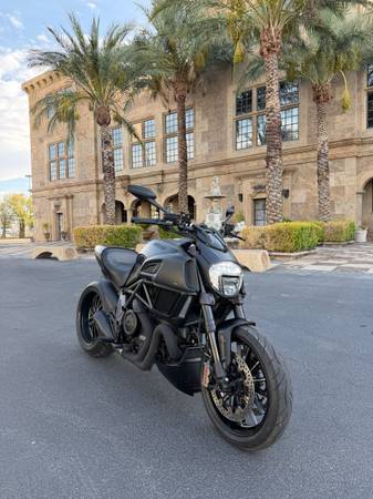 Ducati, dovoz USA — foto 5 z 5