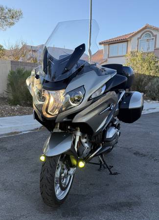 2016 BMW, dovoz USA — foto 2 z 12