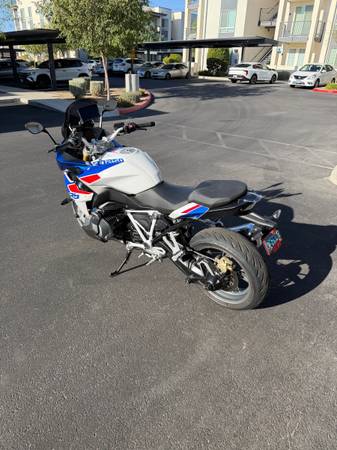 2023 BMW, dovoz USA — foto 7 z 12
