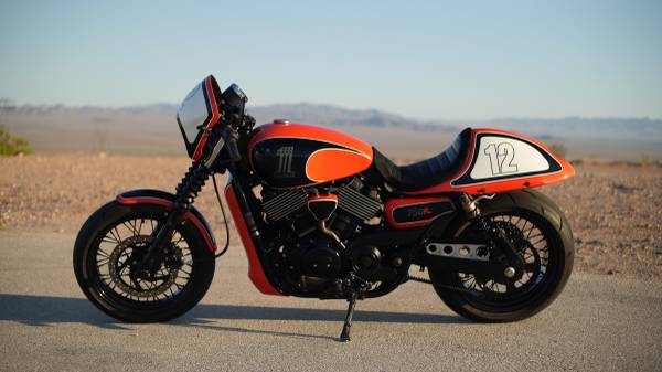 2015 Harley-Davidson, dovoz USA — foto 2 z 12