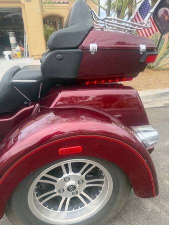 2014 Harley-Davidson, dovoz USA — foto 8 z 10