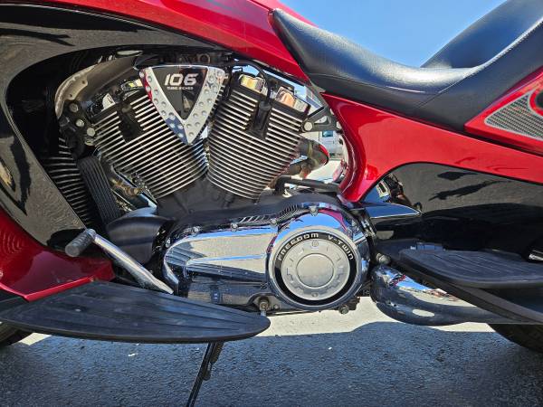 2013 Victory, dovoz USA — foto 7 z 12