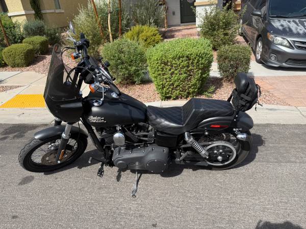 2014 Harley-Davidson, dovoz USA — foto 4 z 10