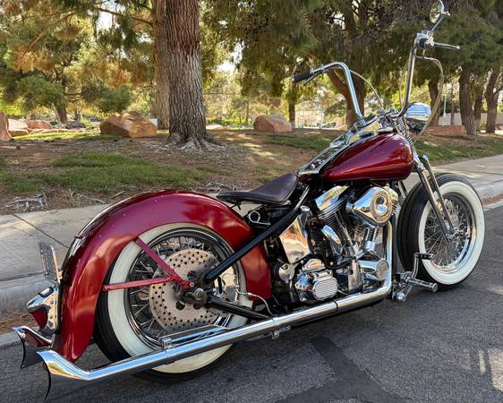 2000 Harley-Davidson, dovoz USA — foto 3 z 9