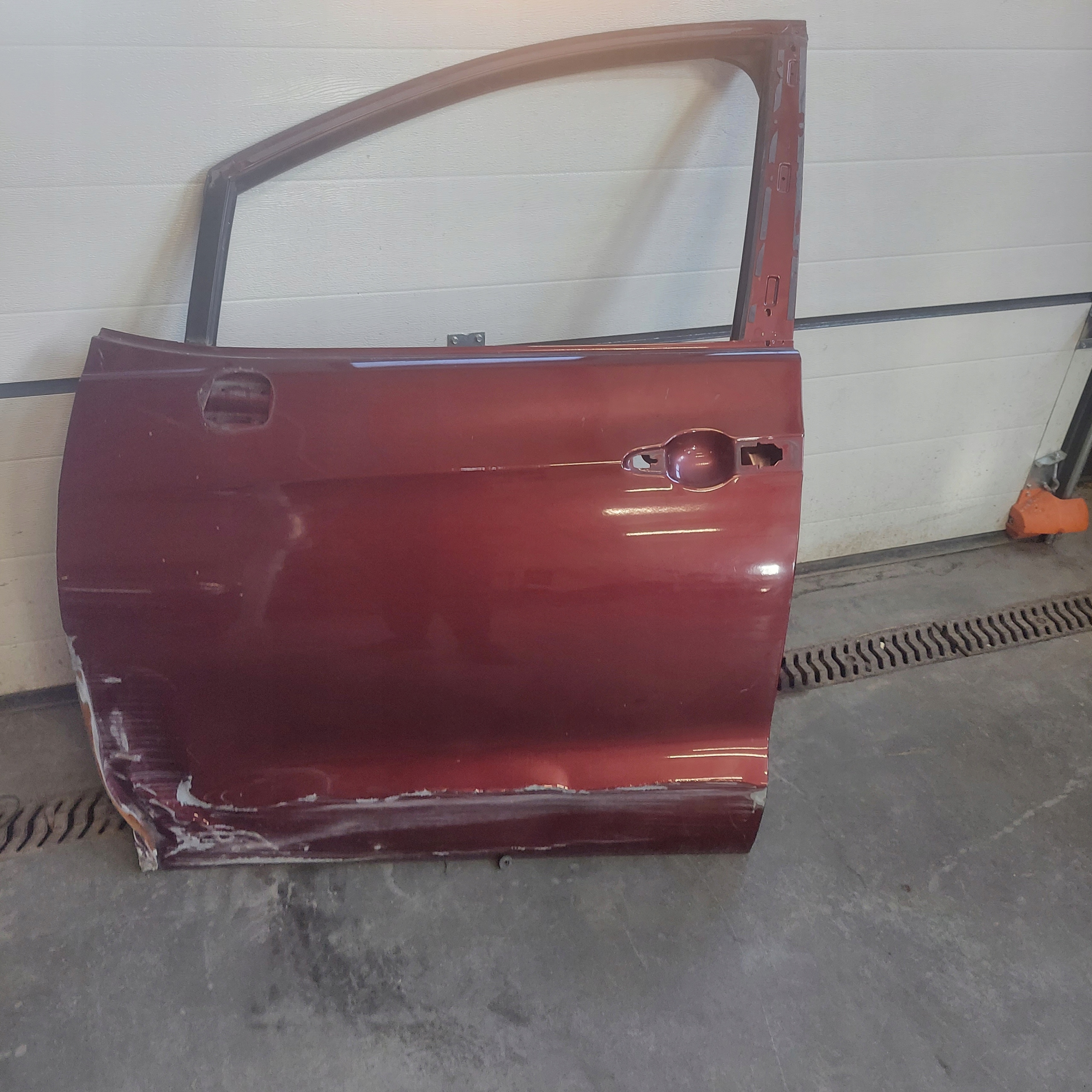 Chrysler Pacifica 16-25r dveře levý přední Prv, dovoz Skladem v EU — foto 1