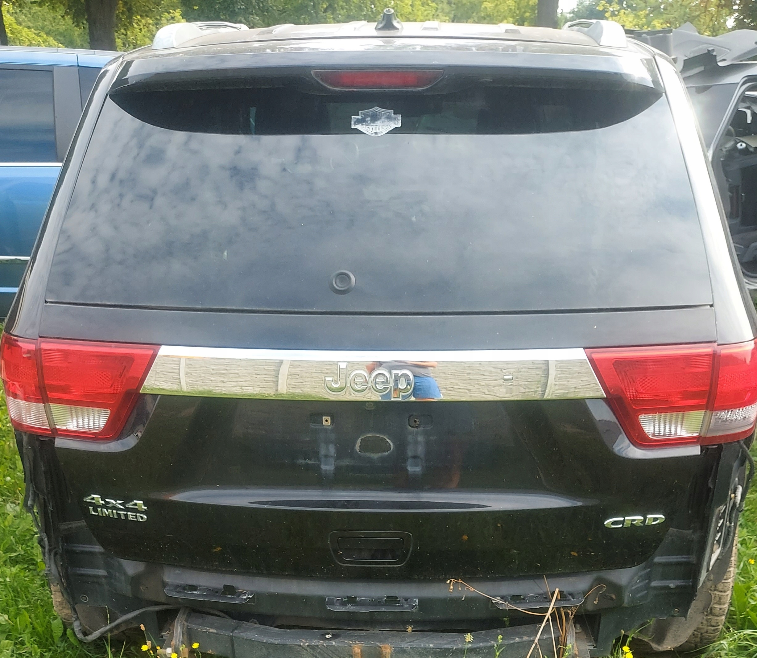 Grand Cherokee Wk2 11-13r Klapa zadní Czarna, Skladem v EU — foto 1