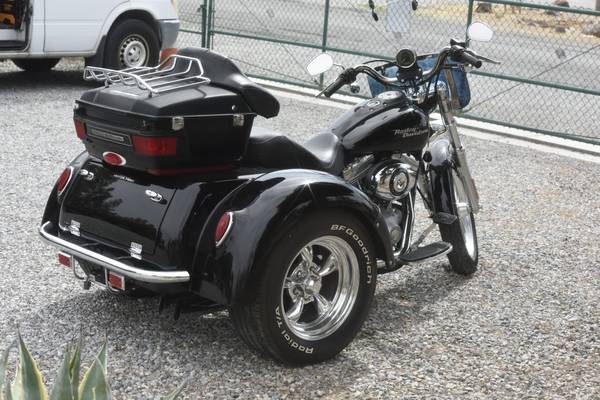 2007 Harley-Davidson, dovoz USA — foto 6 z 12