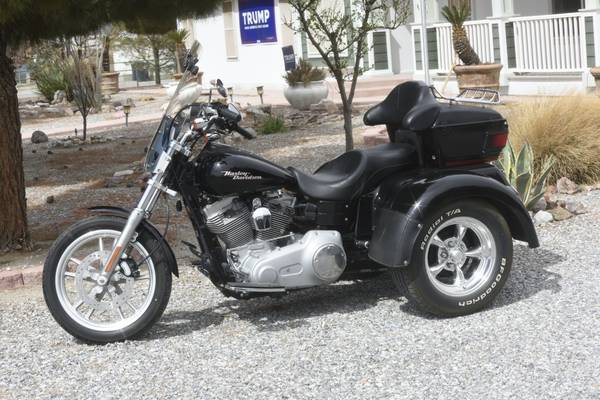 2007 Harley-Davidson, dovoz USA — foto 3 z 12