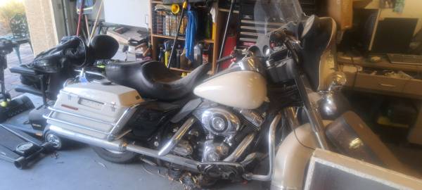2008 Harley-Davidson, dovoz USA — foto 2 z 2