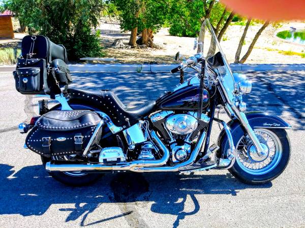 Harley-Davidson, stříbrná, dovoz USA — foto 2 z 10