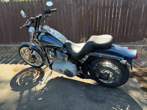 Harley-Davidson, dovoz USA — foto 10 z 12