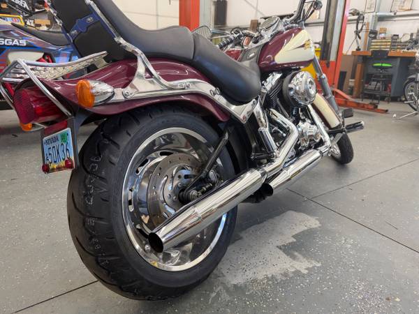 Harley-Davidson, dovoz USA — foto 8 z 12