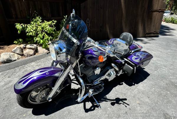 2002 Harley-Davidson, dovoz USA — foto 6 z 7