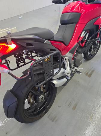 2016 Ducati, dovoz USA — foto 5 z 11