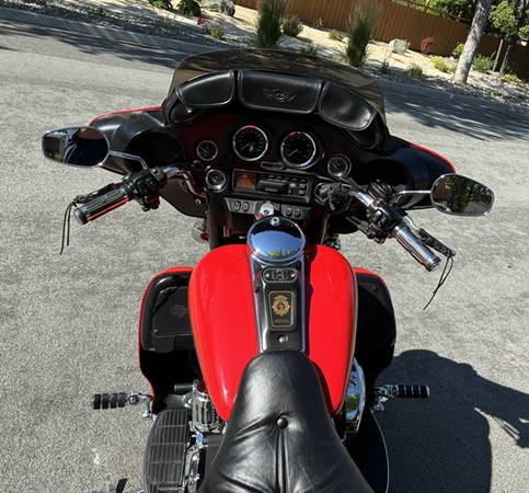 2002 Harley-Davidson, dovoz USA — foto 5 z 8