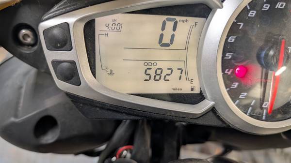 2012 Triumph, dovoz USA — foto 3 z 6