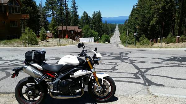 2012 Triumph, dovoz USA — foto 6 z 6