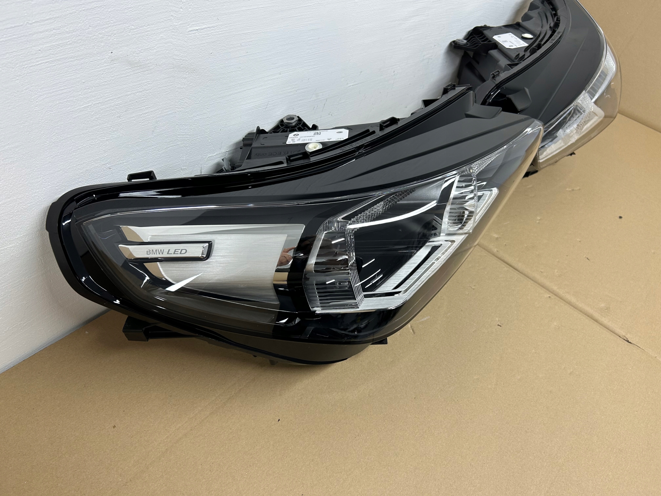 BMW OE 4A27815-01 5A5BD48-02 světlomety přední, dovoz Skladem v EU — foto 2 z 10