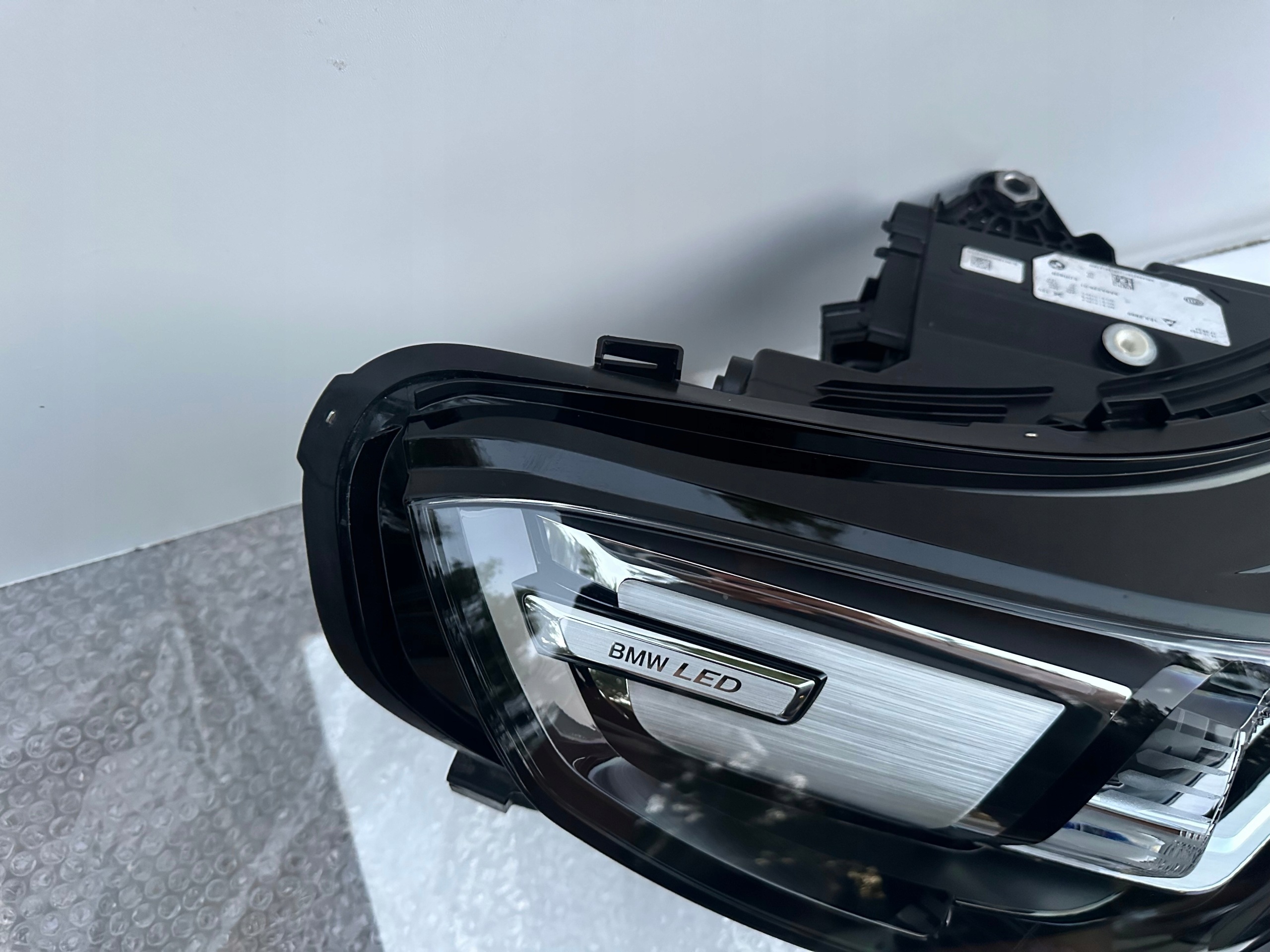 přední světlomet BMW OE LED elektrická regulace levé + pravé, Skladem v EU — foto 4 z 15