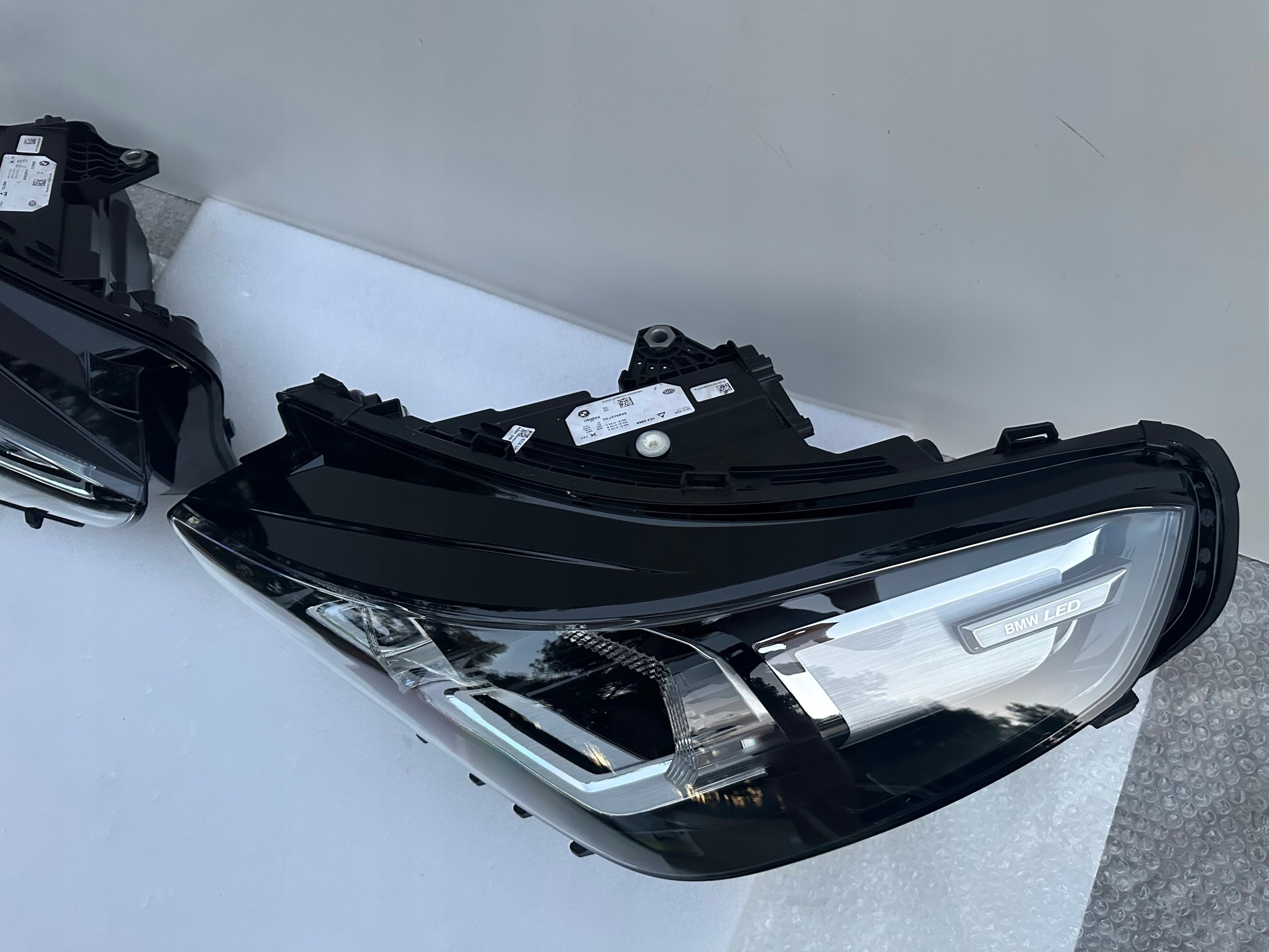 přední světlomet BMW OE LED elektrická regulace levé + pravé, Skladem v EU — foto 7 z 15