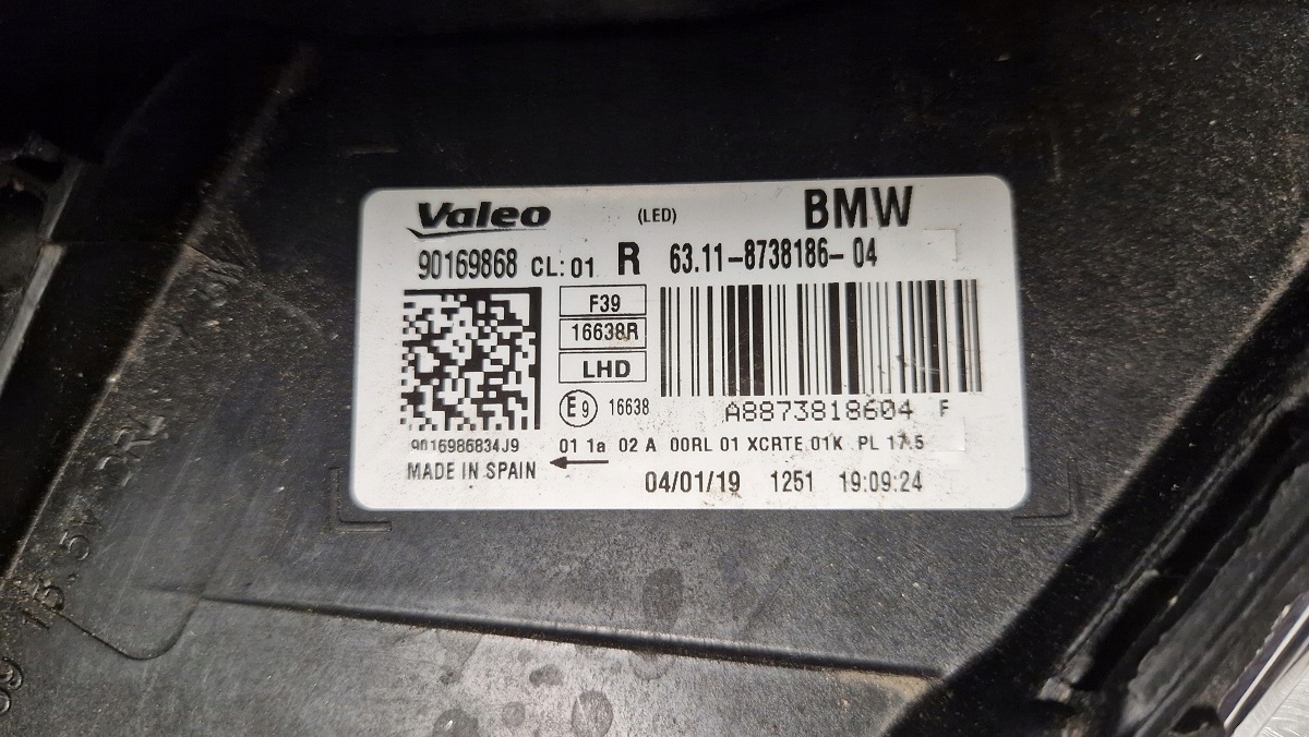 BMW OE 8738186-04 přední světlomet pravá, dovoz Skladem v EU — foto 3 z 8