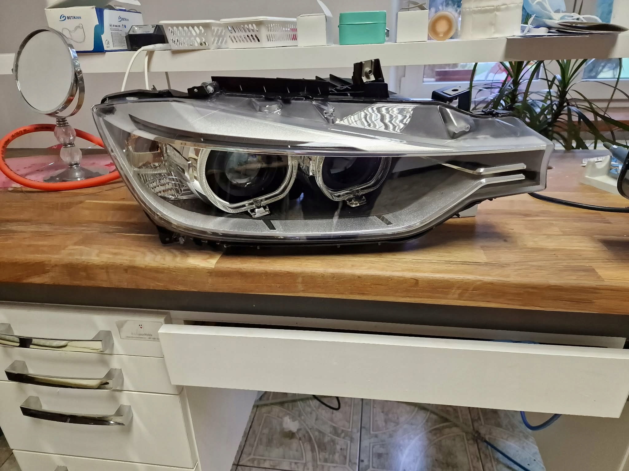 přední světlomet BMW OE bixenon komplet levý i pravý, Skladem v EU — foto 2 z 10