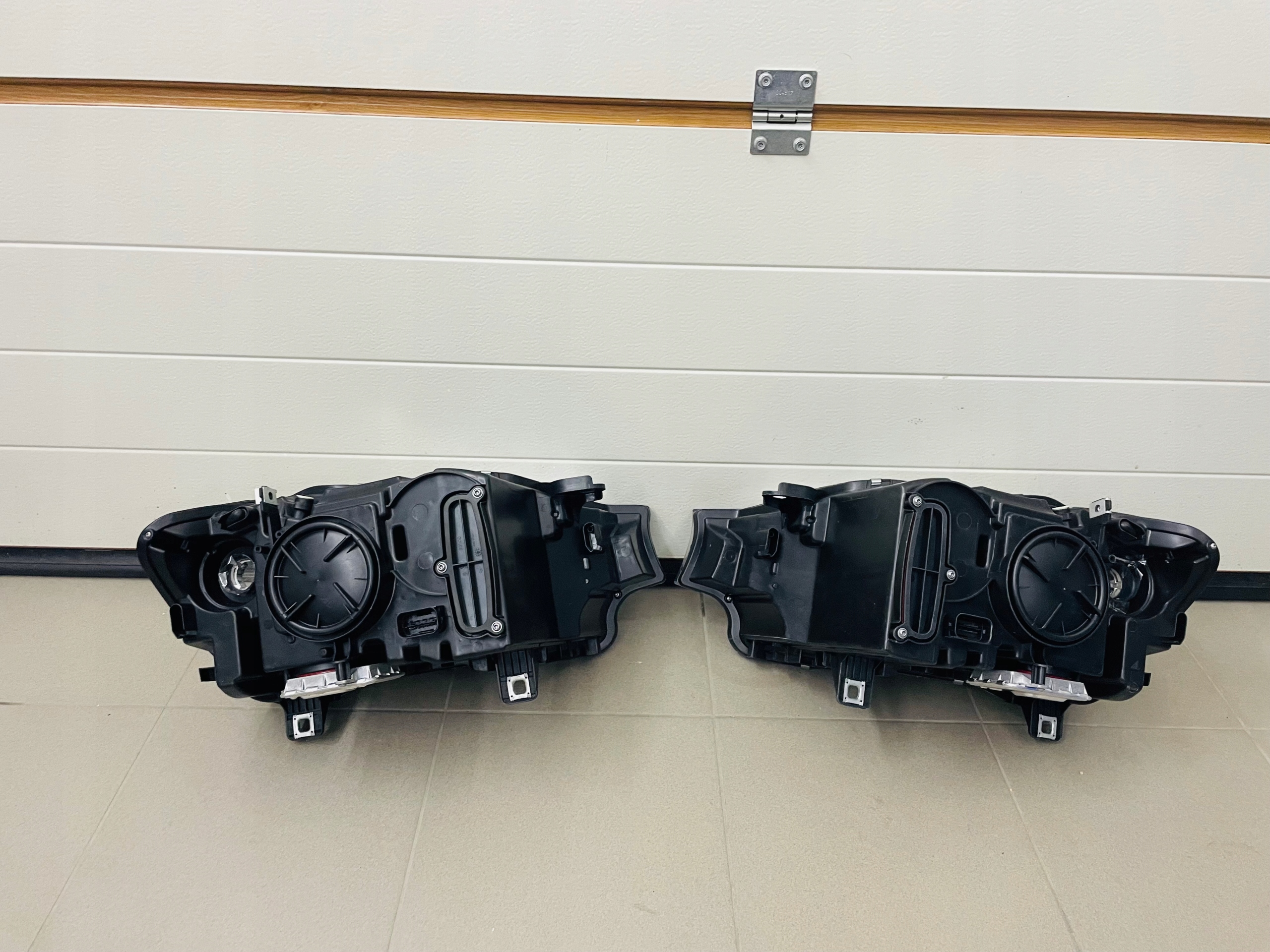 přední světlomet BMW LED elektrická regulace komplet levý i pravý, dovoz Skladem v EU — foto 6 z 10
