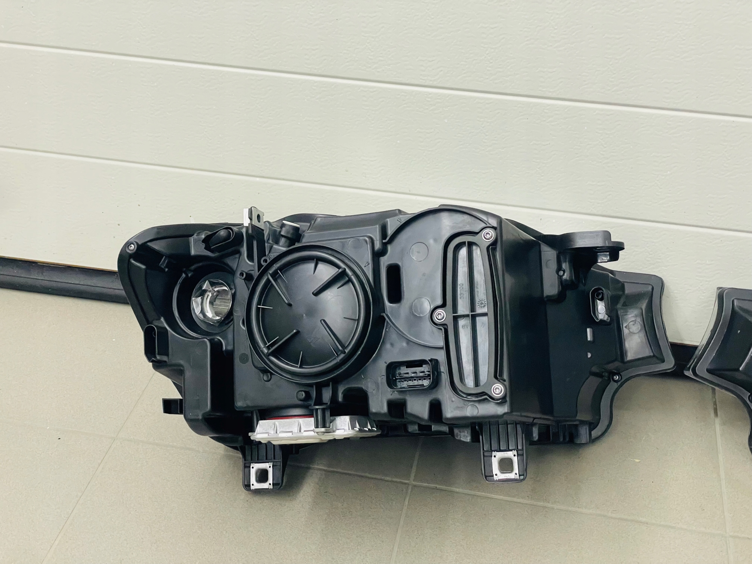 přední světlomet BMW LED elektrická regulace komplet levý i pravý, dovoz Skladem v EU — foto 7 z 10