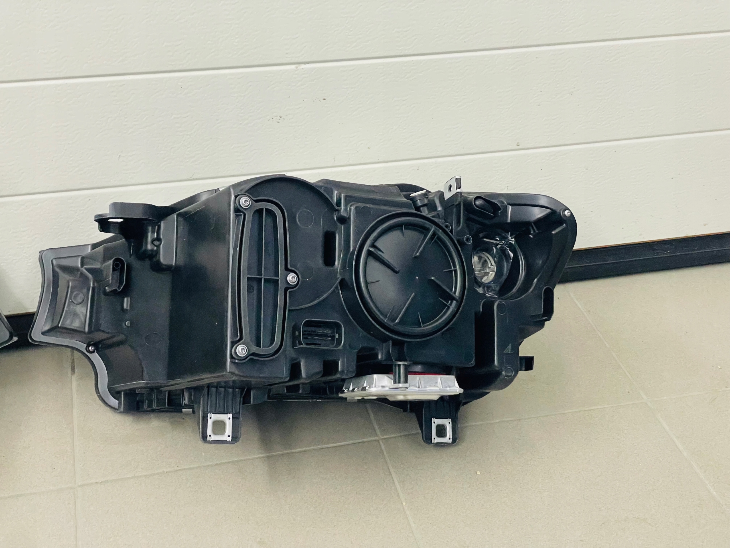 přední světlomet BMW LED elektrická regulace komplet levý i pravý, dovoz Skladem v EU — foto 8 z 10