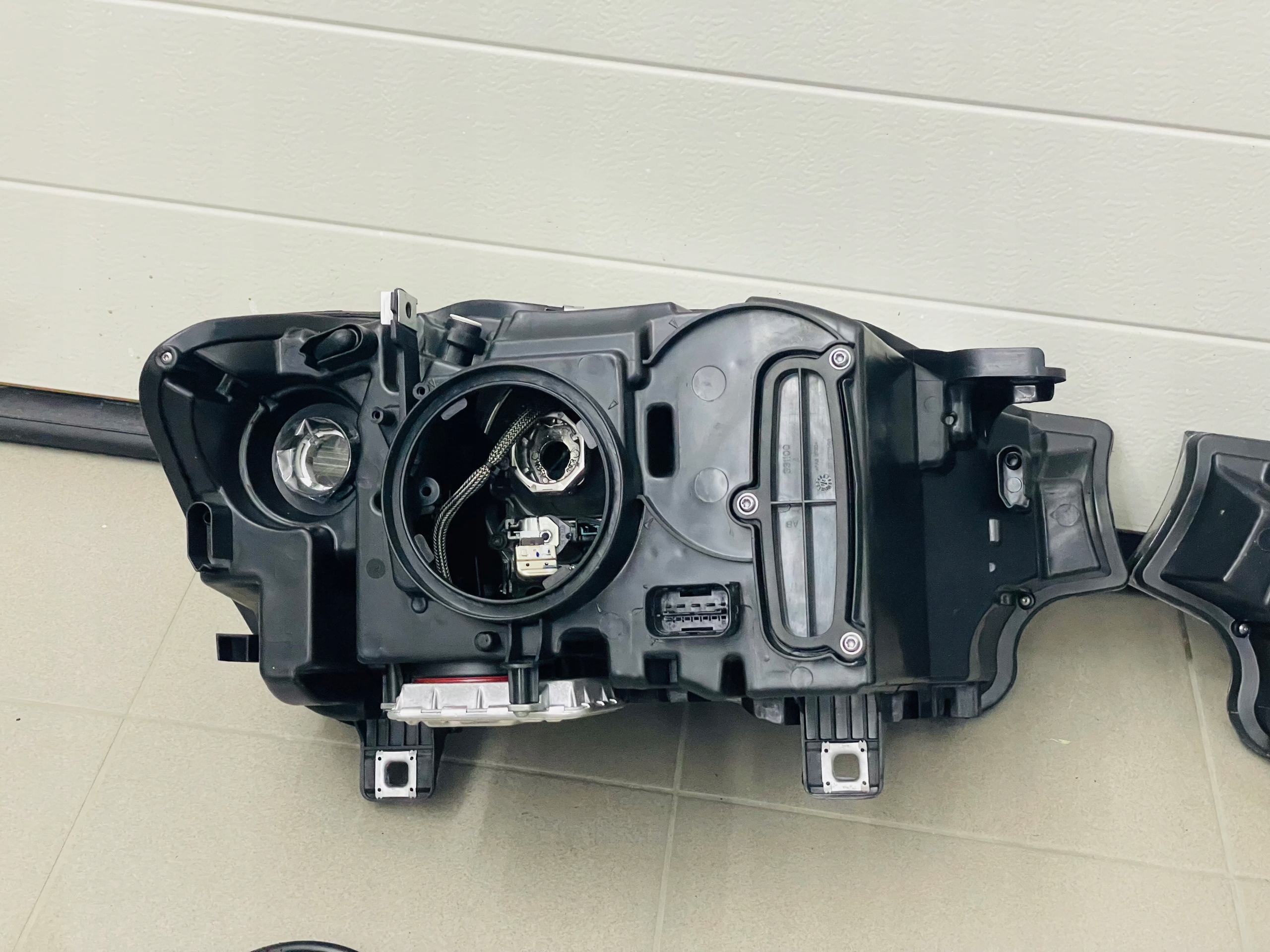 přední světlomet BMW LED elektrická regulace komplet levý i pravý, dovoz Skladem v EU — foto 9 z 10