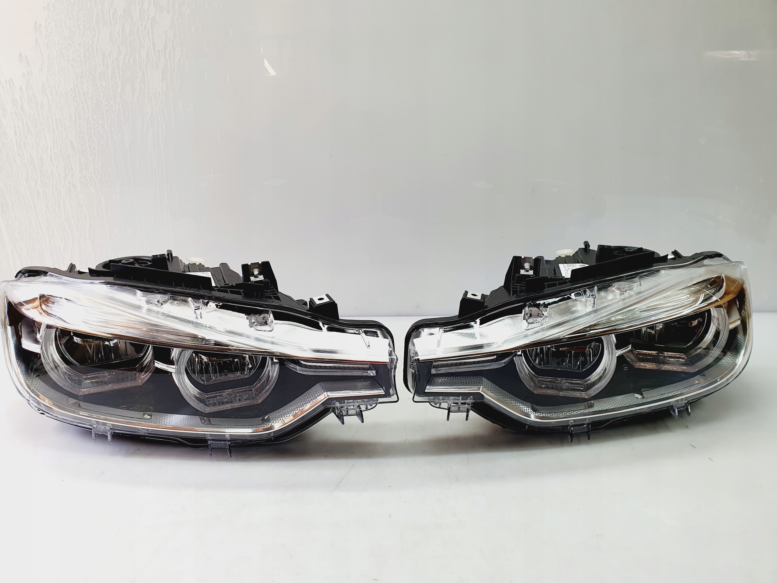 přední světlomet BMW LED elektrická komplet levý i pravý EU, Skladem v EU — foto 4 z 15