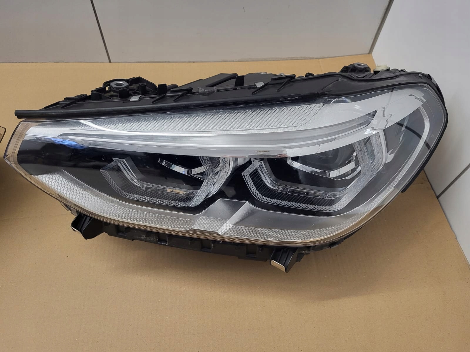 BMW OE 8739654 8739653 světlomety přední, Skladem v EU — foto 8 z 11