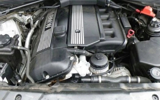 kompletní motor BMW E90 E91 E60 E61 2.5i M54B25 05r, Skladem v EU — foto 1 kompletní motor BMW E90 E91 E60 E61 2.5i M54B25 05r, Skladem v EU — foto 1