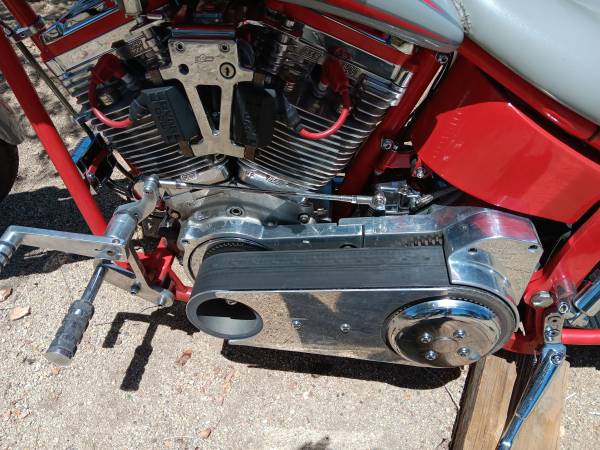 Awesome Paramount Custom, dovoz USA — foto 7 z 12