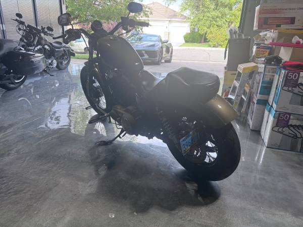 Harley-Davidson, dovoz USA — foto 4 z 7