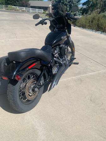 2008 Harley-Davidson, dovoz USA — foto 5 z 12