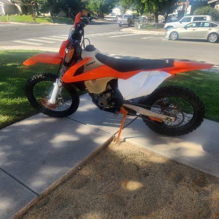 2017 KTM, dovoz USA — foto 3 z 5
