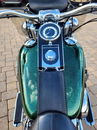 2014 Harley-Davidson, dovoz USA — foto 6 z 6