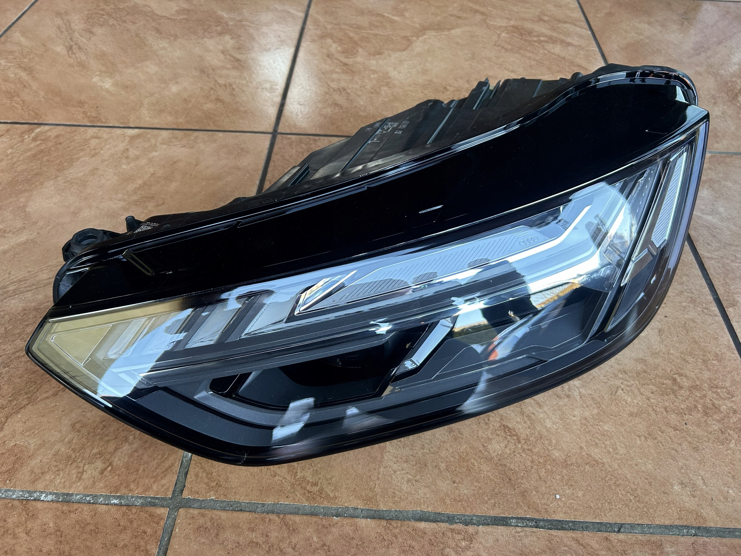 přední světlomet audi full led matrix - komplet levá + pravá, dovoz Skladem v EU — foto 3 z 9