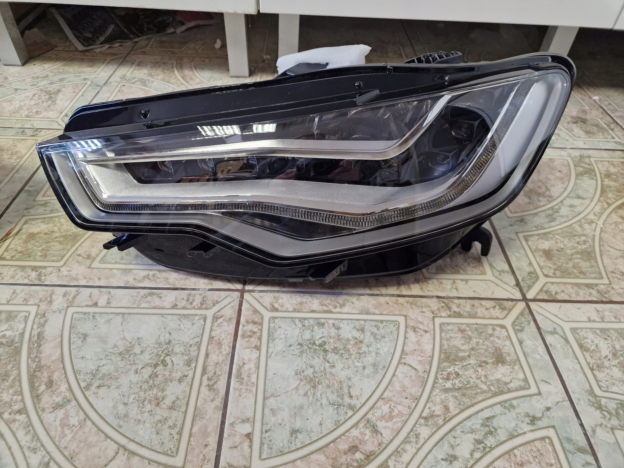 přední světlomet full led Audi OE levé i pravé, Skladem v EU — foto 4 z 11