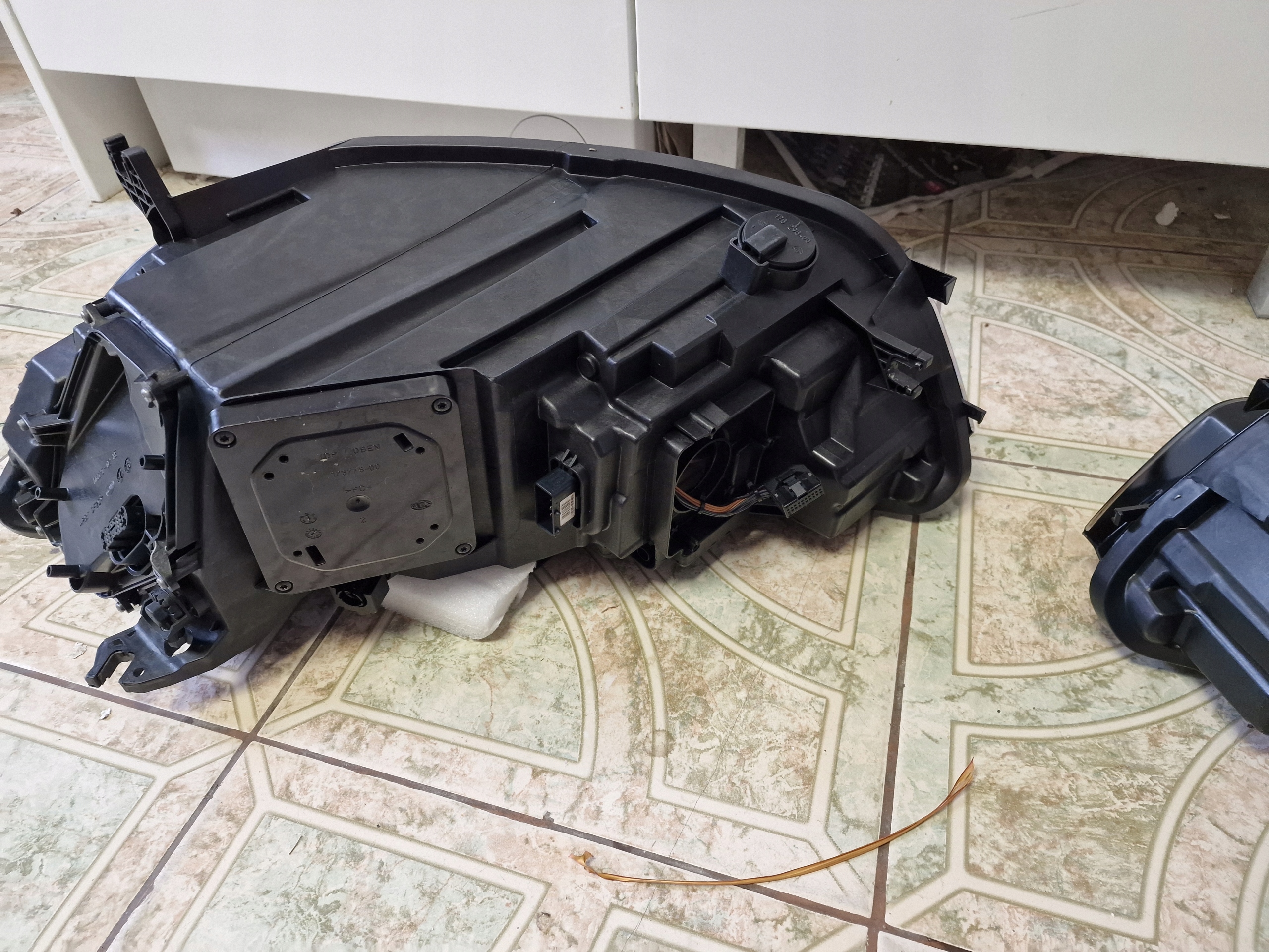 přední světlomet full led Audi OE levé i pravé, Skladem v EU — foto 8 z 11