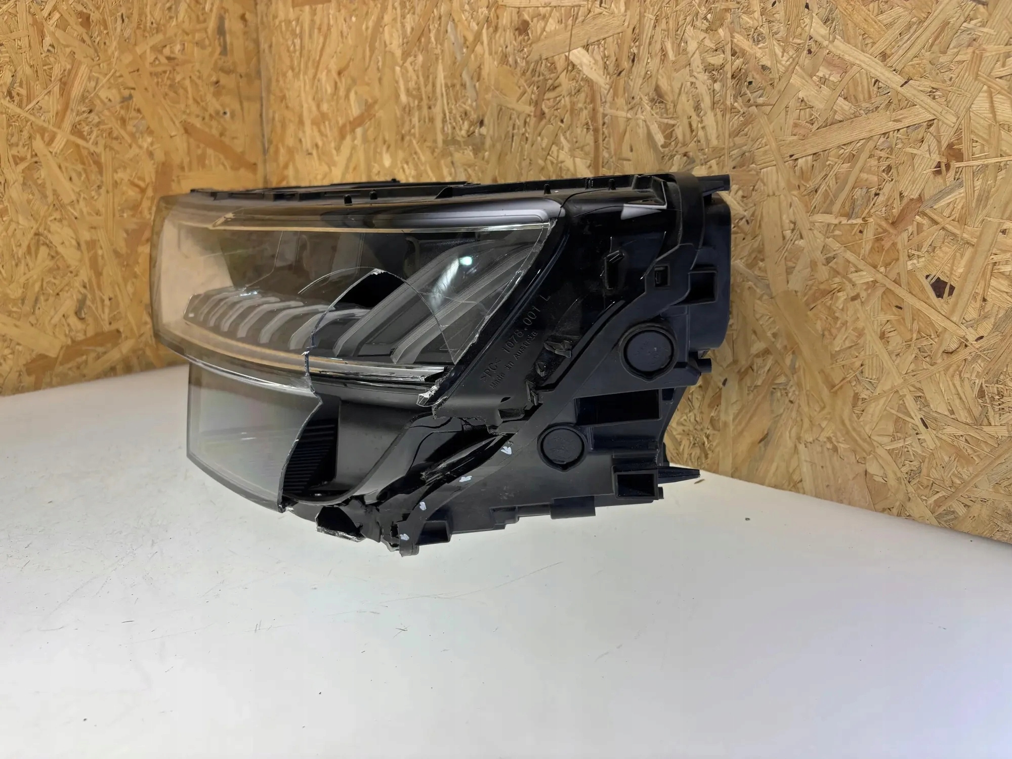 přední světlomet Audi OE Full LED Matrix komplet levý i pravý, Skladem v EU — foto 6 z 16