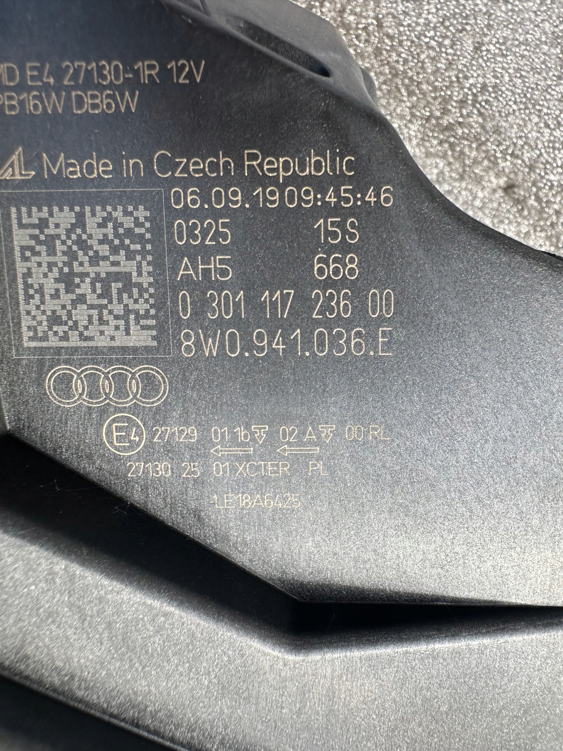 přední světlomet Audi LED elektrická regulace komplet levý i pravý, Skladem v EU — foto 4 z 5