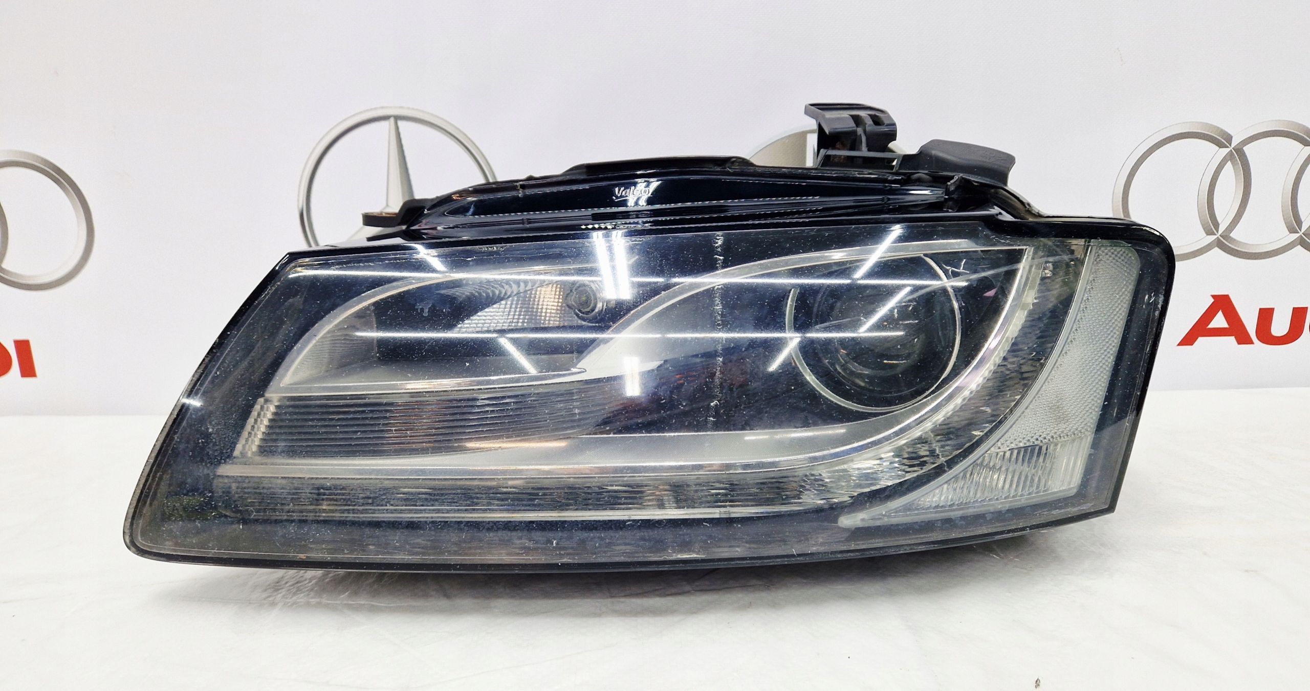 Audi A5 originál světlomet levá Bi-xenon LED kompletní - OE 8t0941003al - Uk, Skladem v EU — foto 2 z 13