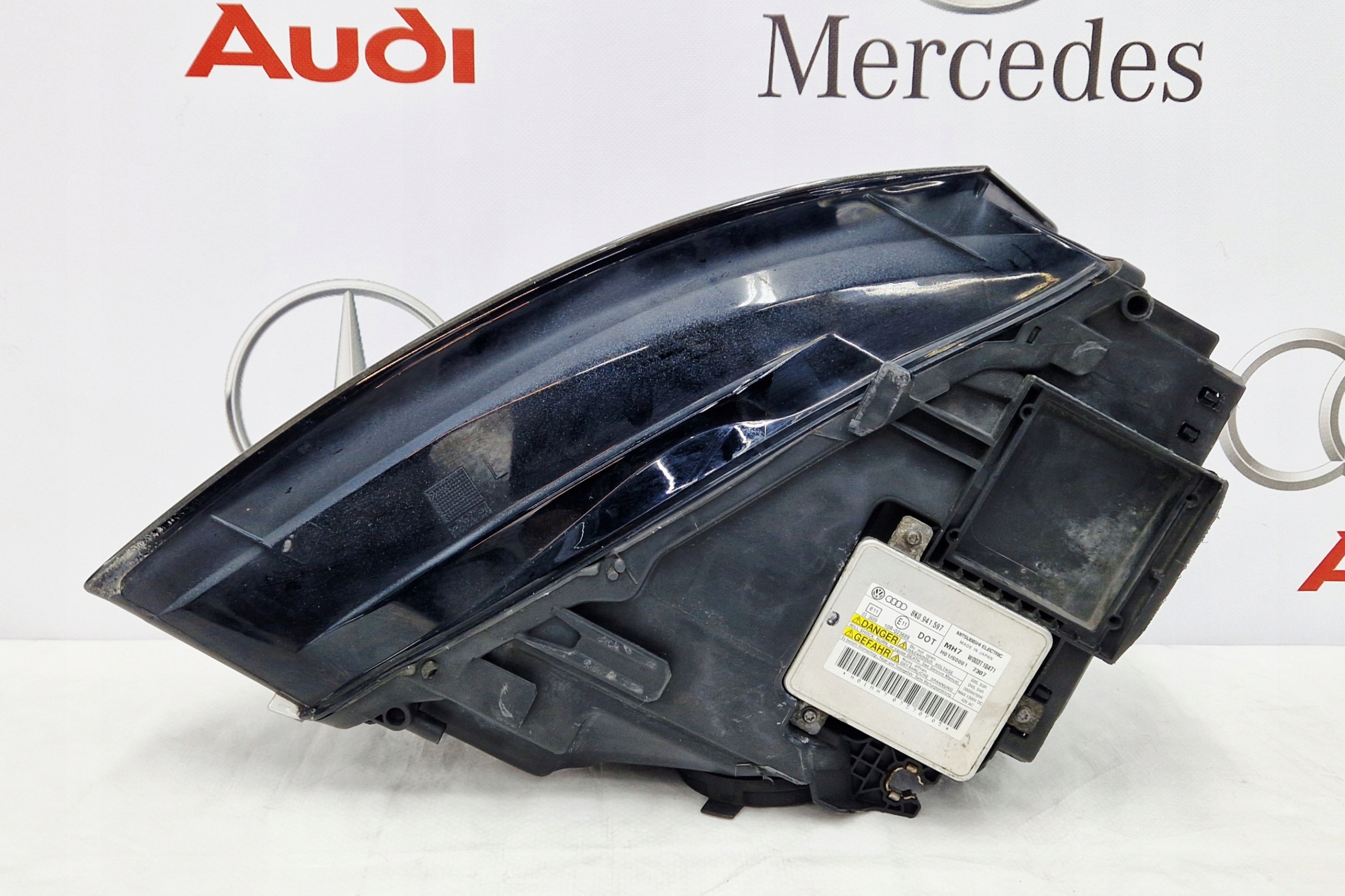 Audi A5 originál světlomet levá Bi-xenon LED kompletní OE 8t0941003m Uk, Skladem v EU — foto 11 z 12