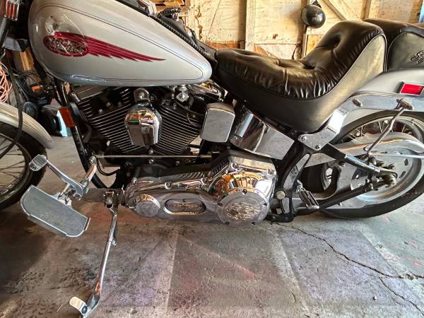 Harley-Davidson, dovoz USA — foto 4 z 9