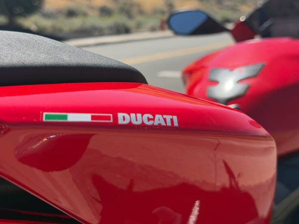 Ducati, červená, dovoz USA — foto 2 z 8