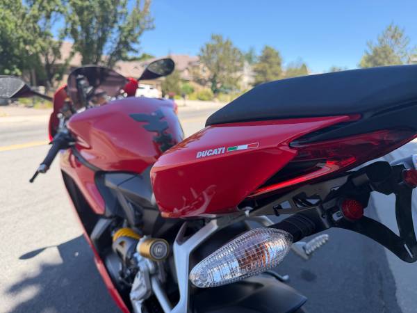 Ducati, červená, dovoz USA — foto 6 z 8