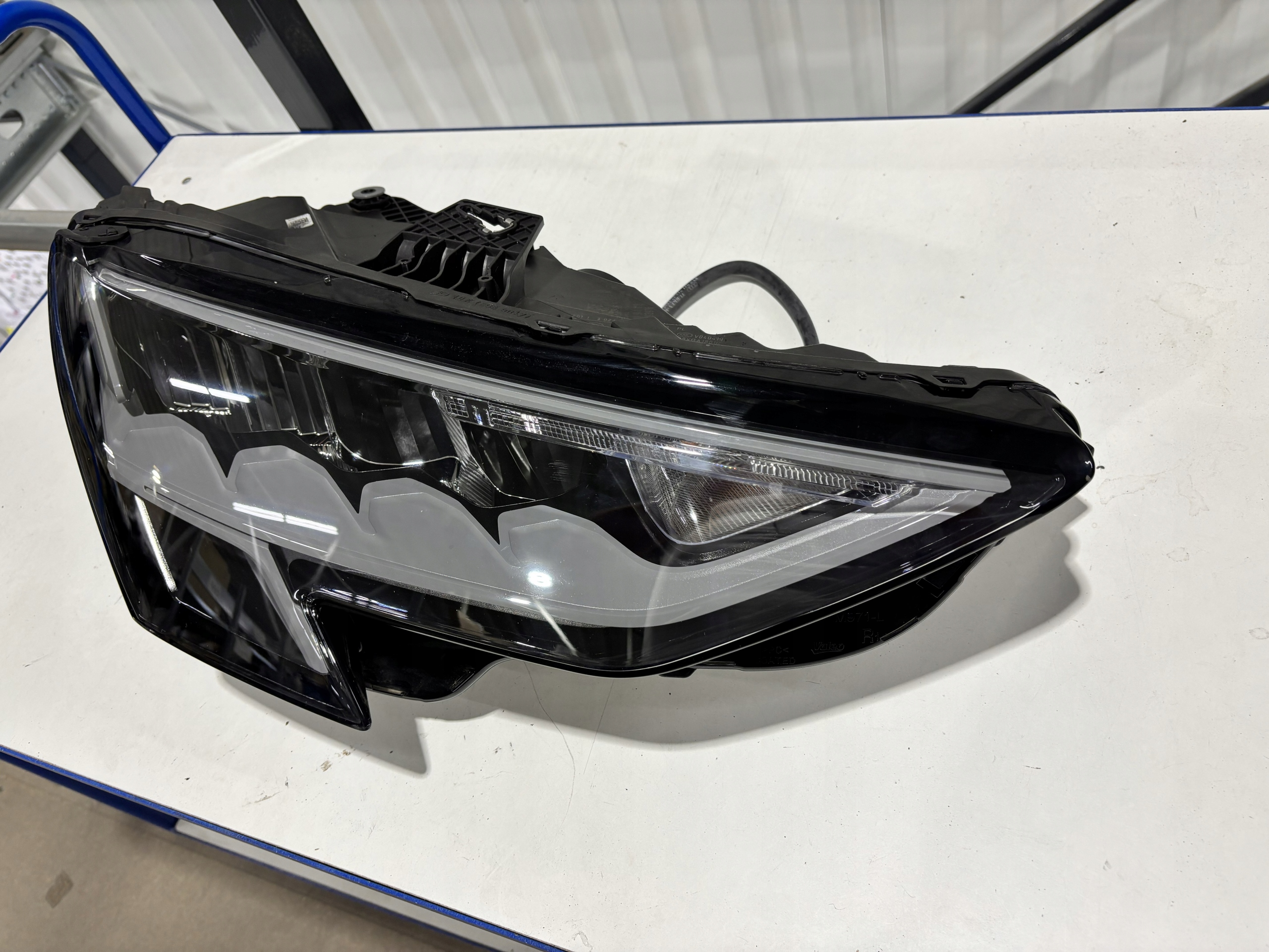 světlomet Audi A3 FULL LED 8y0 Europa pravá 8y0941012 originál, dovoz Skladem v EU — foto 3 z 5